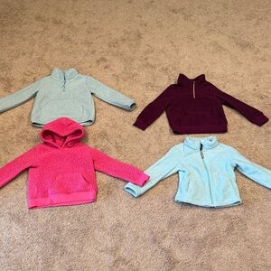 Cozy Girls Size 5 Fleece Hoodies Bubdle
